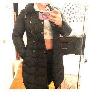 Gimo’s black coat